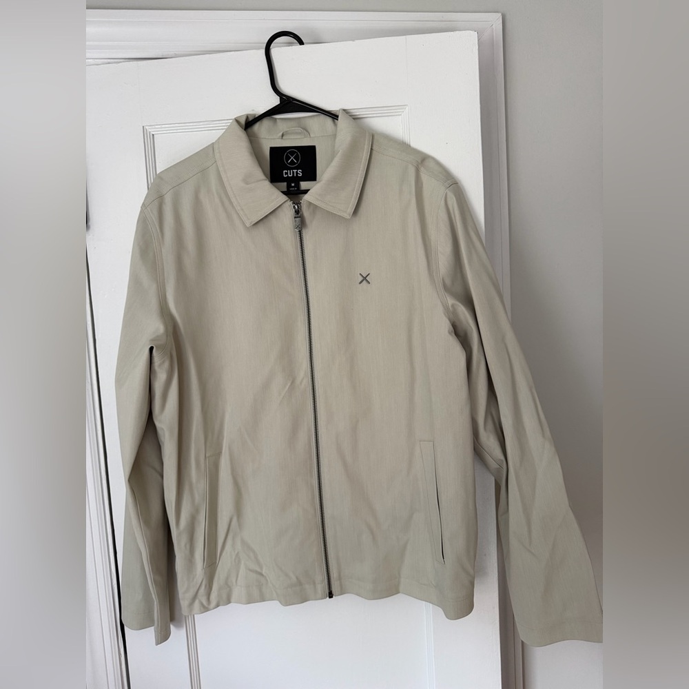 Cuts Clothing Mogul Jacket in Parchment NWOT